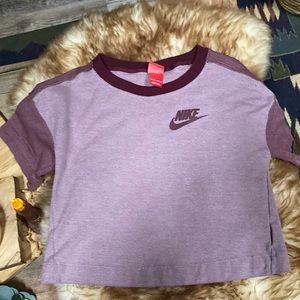 NIKE MIDI CROP TOP